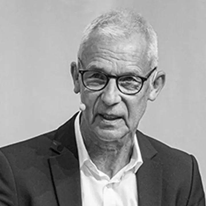 Uwe Wolf